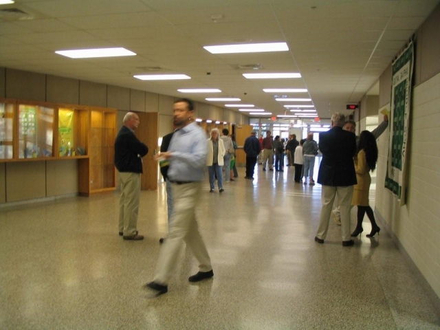 The main lobby outside the large auditorium.  The wall to the right side is where the large glass showcase used to hang.